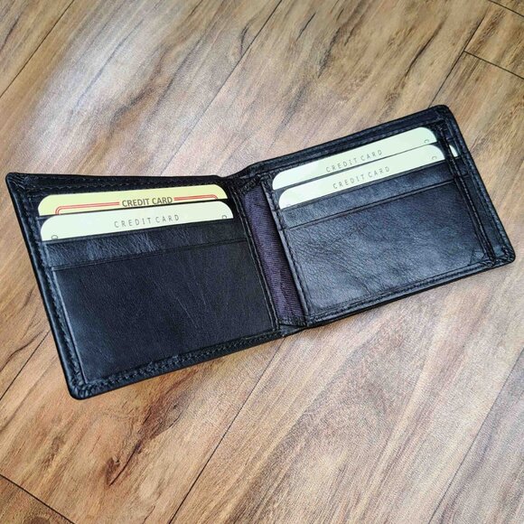 Women Hand Tooled Hair-on Shoulder Fringe Bag with Free Gift Bifold Black Wallet - Picture 9 of 9